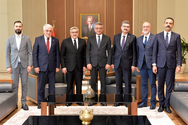 Cumhurbaşkanı Tufan Erhürman, AK Parti Genel Başkan Yardımcısı Hüseyin Yayman ve beraberindeki heyeti kabul etti