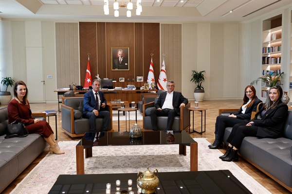 Cumhurbaşkanı Tufan Erhürman, Kıbrıs Türk Biyologlar Derneği yönetimini kabul etti