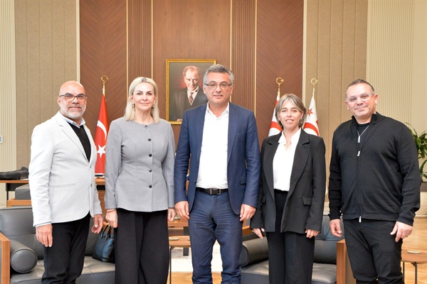 Cumhurbaşkanı Tufan Erhürman, Kıbrıs Polifonik Korolar Derneği yetkililerini kabul etti