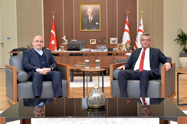 Cumhurbaşkanı Tufan Erhürman, TC Lefkoşa Büyükelçisi Ali Murat Başçeri’yi kabul etti