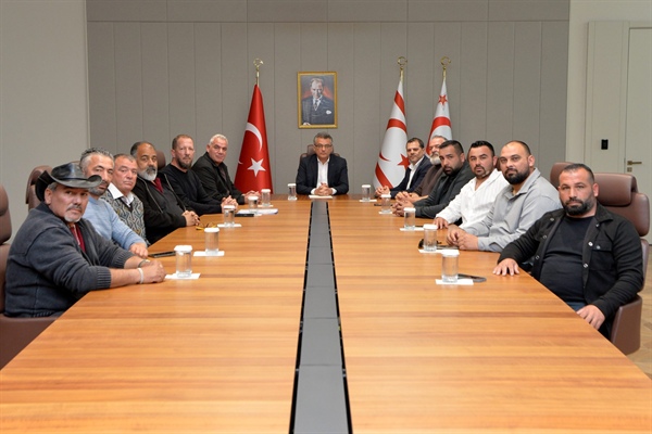 Cumhurbaşkanı Tufan Erhürman, KKTC Hayvan Üreticileri ve Yetiştiricileri Birliği üyelerini kabul etti