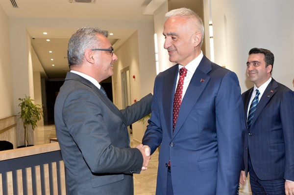 Cumhurbaşkanı Tufan Erhürman, Türkiye Cumhuriyeti Turizm ve Kültür Bakanı Mehmet Nuri Ersoy'u kabul etti