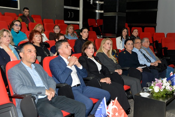 Nilden Bektaş Erhürman, “Su ve Yaşam” isimli panele katıldı