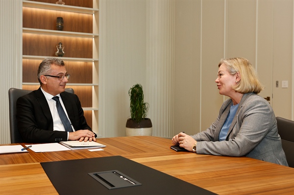 Cumhurbaşkanı Tufan Erhürman, Finlandiya'nın Lefkoşa Büyükelçisi Päivi Peltokoski'yi kabul etti