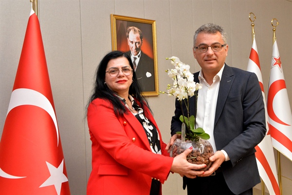 Cumhurbaşkanı Tufan Erhürman, DAÜ BİR-SEN yönetimini kabul etti