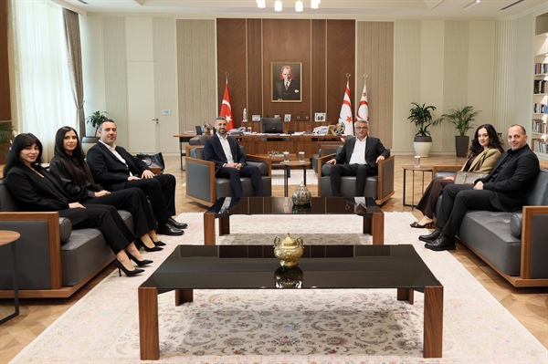 Cumhurbaşkanı Tufan Erhürman, Kıbrıs Türk Sigorta Acenteleri Birliği’ni kabul etti