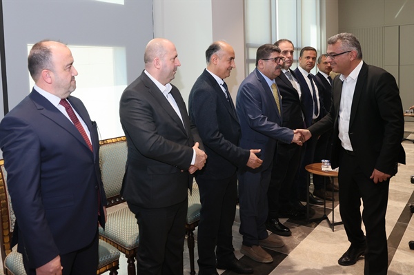 Cumhurbaşkanı Tufan Erhürman, Hatay Ticaret ve Sanayi Odası (HATSO) Yönetim Kurulu Başkanı ve beraberindeki heyeti kabul  etti