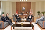 Cumhurbaşkanı Tufan Erhürman, Trafik Kazalarını Önleme Derneği heyetini kabul etti