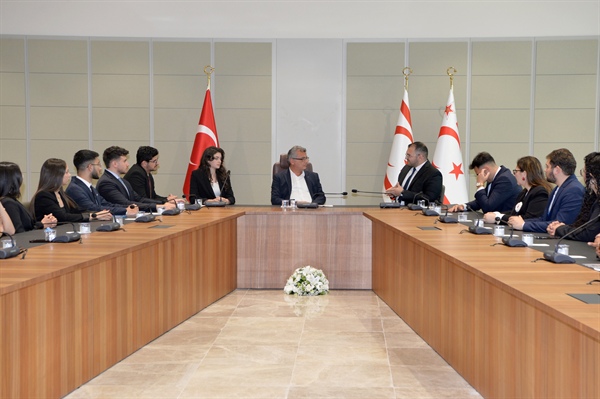 Cumhurbaşkanı Tufan Erhürman, Söz Gençte Organizasyon Komitesi Sözcü ve üyeleri, Organizatör Sivil Toplum Örgütü Temsilcileri ve Söz Gençte Organizasyonu konuşmacılarını kabul etti