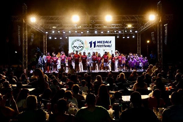 Cumhurbaşkanı Tufan Erhürman, 11. Meşale Festivali’ne katıldı