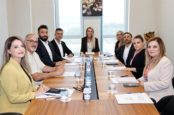 Cumhurbaşkanlığı’nda özel gereksinimli öğrencilerin okullardaki ihtiyaçlarının ele alındığı bir toplantı yapıldı