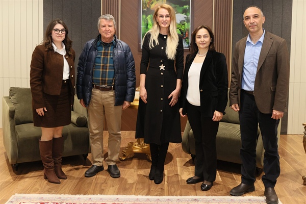 Nilden Bektaş Erhürman, Çevre Toksikoloji Grubu ile bir araya geldi