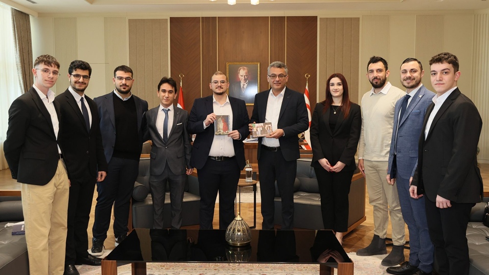Cumhurbaşkanı Tufan Erhürman, Liberal Demokrasi Hareketi (LDH) başkan ve üyelerini kabul etti