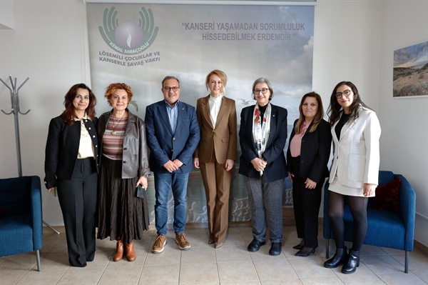 Nilden Bektaş Erhürman, Kemal Saraçoğlu Lösemili Çocuklar ve Kanserle Savaş Vakfı’nı ziyaret etti