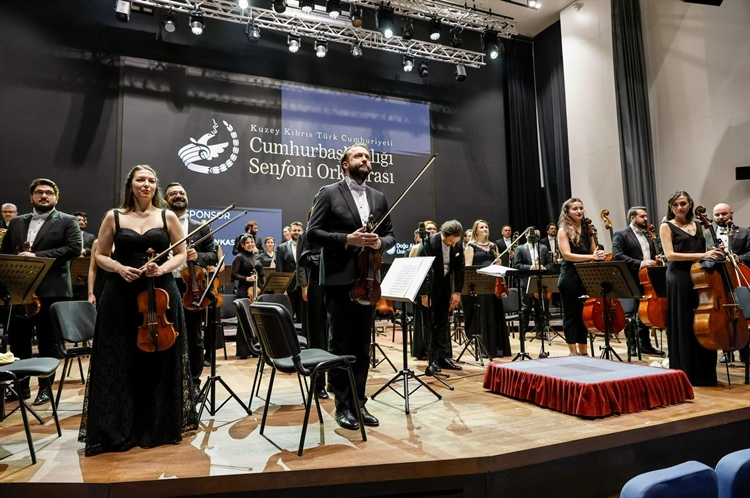 Cumhurbaşkanlığı Senfoni Orkestrası'nın 8 Mart Dünya Kadınlar Günü...