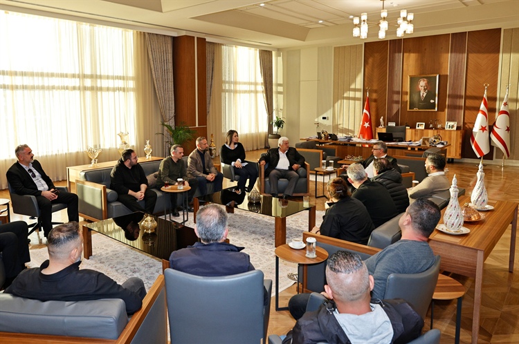 Cumhurbaşkanı Tufan Erhürman, Başbakan Ünal Üstel ve bazı sendika...