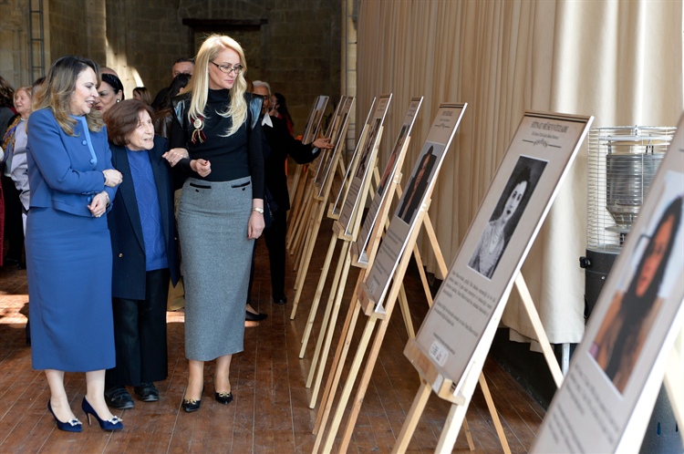 Nilden Bektaş Erhürman, “Cumhuriyetin Hatıra Defteri Kadınlar...