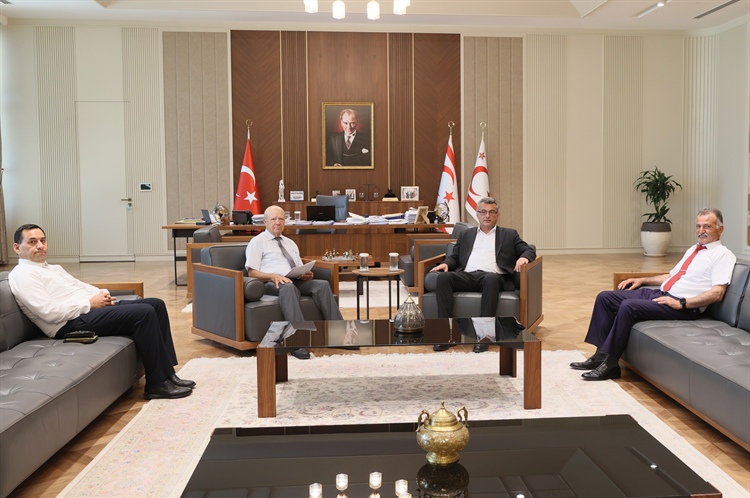 Cumhurbaşkanı Tufan Erhürman, Lefke Çevre ve Ekoloji Derneği heyetini...