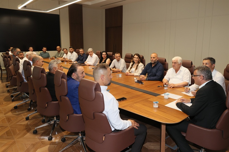 Cumhurbaşkanı Tufan Erhürman, sendika temsilcileri ile görüştü