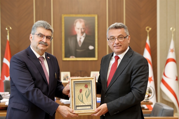 Cumhurbaşkanı Erhürman, Türkiye-KKTC Parlamentolar Arası Dostluk Grubu...