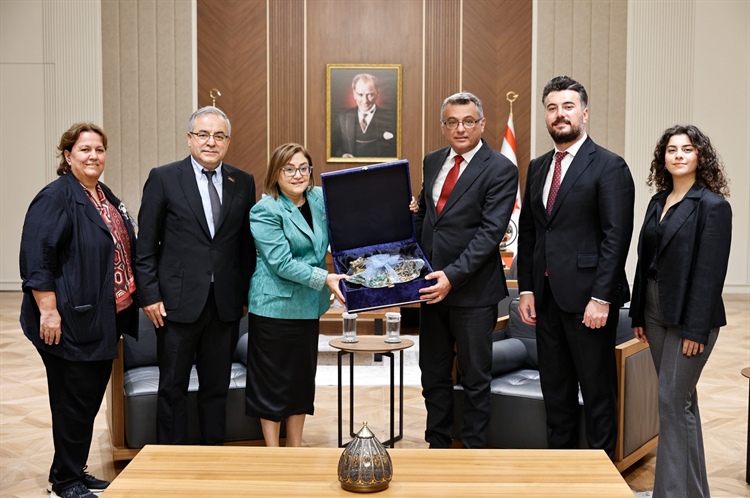 Cumhurbaşkanı Tufan Erhürman,  Gaziantep Büyükşehir Belediye Başkanı...
