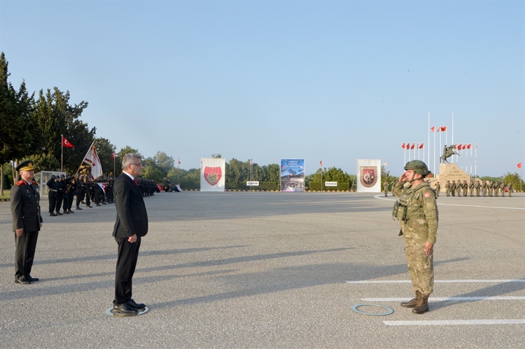 Cumhurbaşkanı Tufan Erhürman, 4. Piyade Alayı Sancak Devir Teslim...