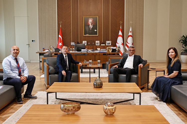 Cumhurbaşkanı Tufan Erhürman, Kıbrıs Türk Kültür Derneği başkanı ve...