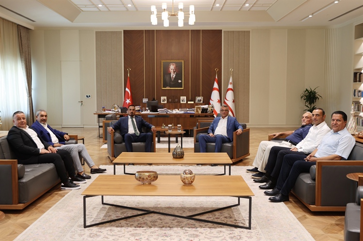 Cumhurbaşkanı Tufan Erhürman, Kuzey Kıbrıs Golf Federasyonu heyetini...