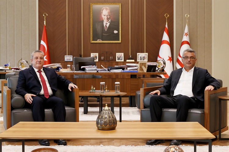 Cumhurbaşkanı Tufan Erhürman, KKTC New York Temsilcisi Murat Soysal...