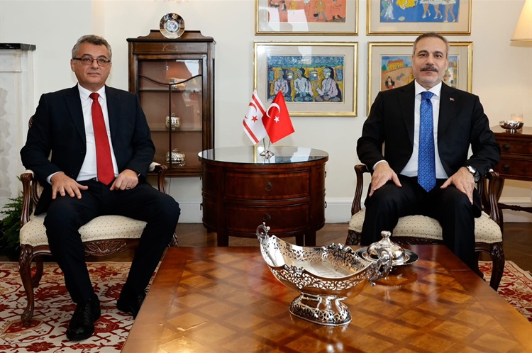 Cumhurbaşkanı Erhürman, TC Dışişleri Bakanı Hakan Fidan ile görüştü