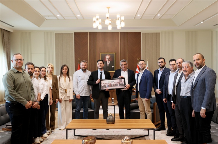 Cumhurbaşkanı Tufan Erhürman, KTMMOB ve bağlı odaların yetkililerini...