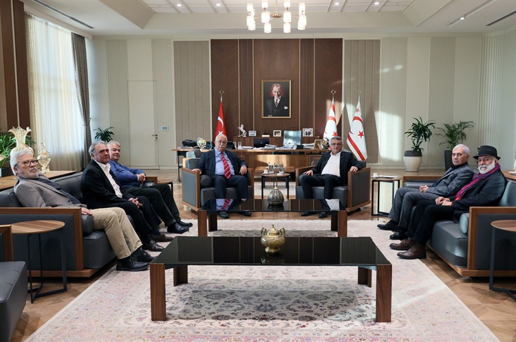 Cumhurbaşkanı Tufan Erhürman, BKP heyetini kabul etti