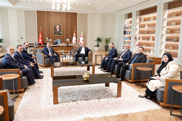 Cumhurbaşkanı Tufan Erhürman, KKTC Din Görevlileri Sendikası ile KKTC...